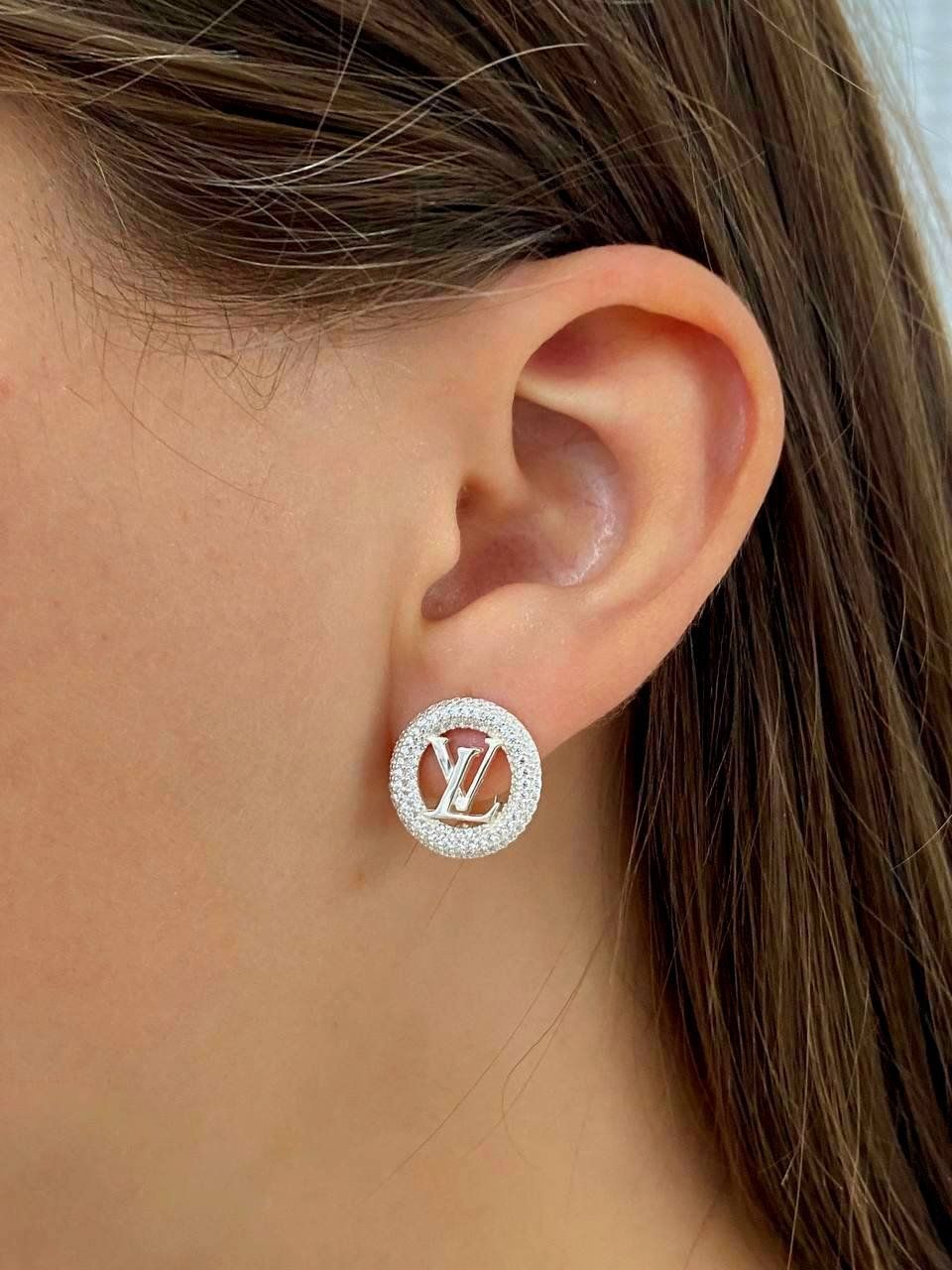 Срібні сережки з родієвим покриттям в стилі Louis Vuitton