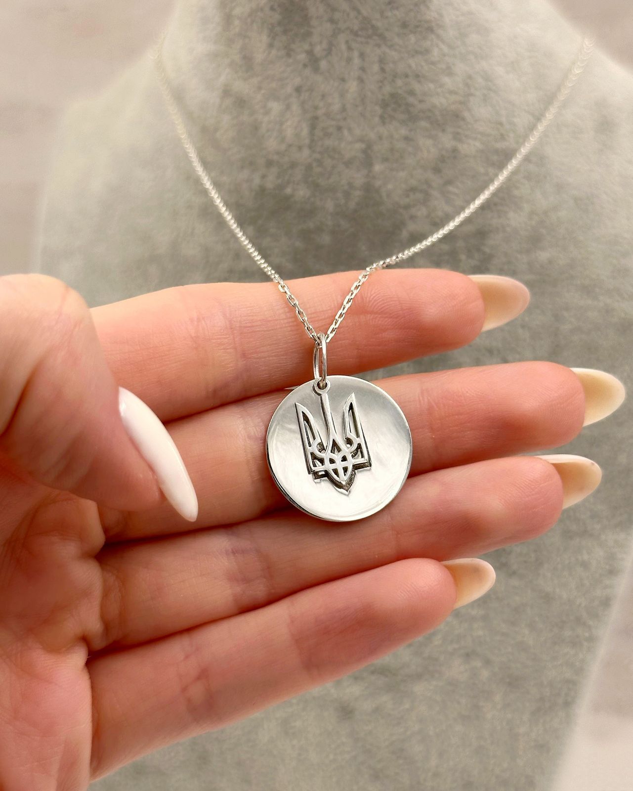 Срібне патріотичне кольє з родієвим покриттям 💙💛