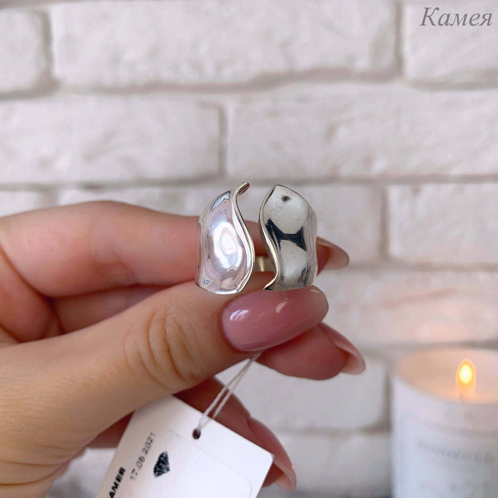 Срібна каблучка Камея