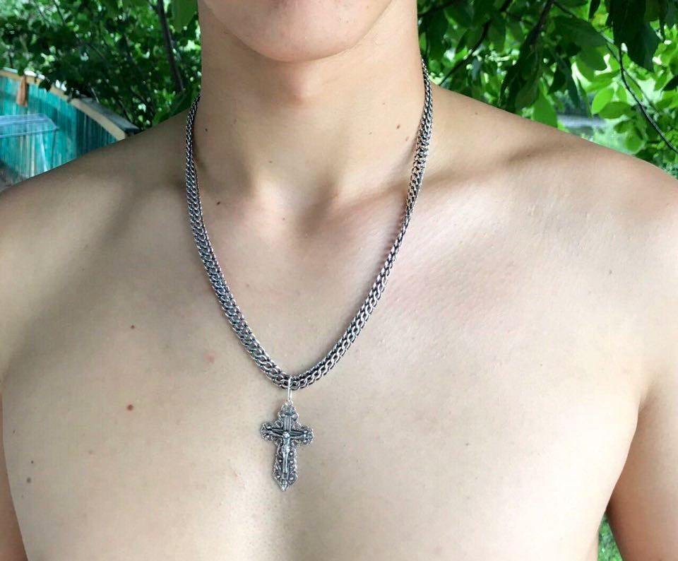 Срібний хрестик